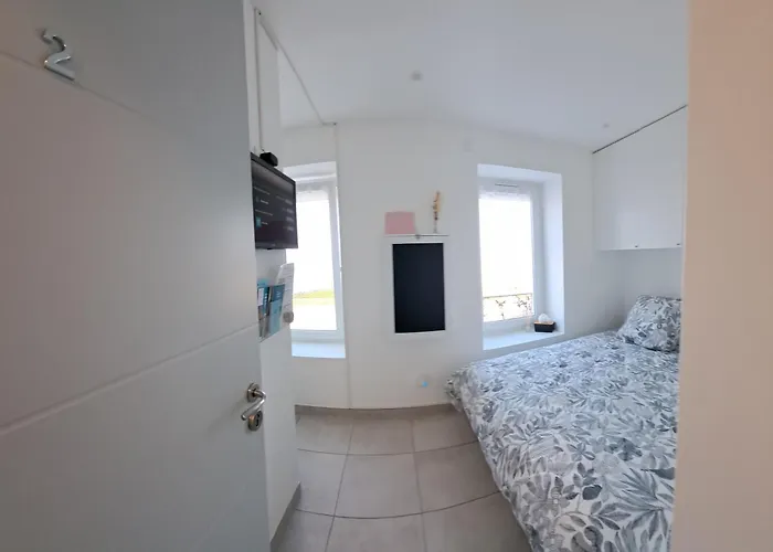 La Parenthese Lemantine Apartment